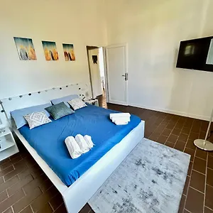 https://relax-design-a-pochi-passi-dalla-stazione.it-tuscanyhotel.com